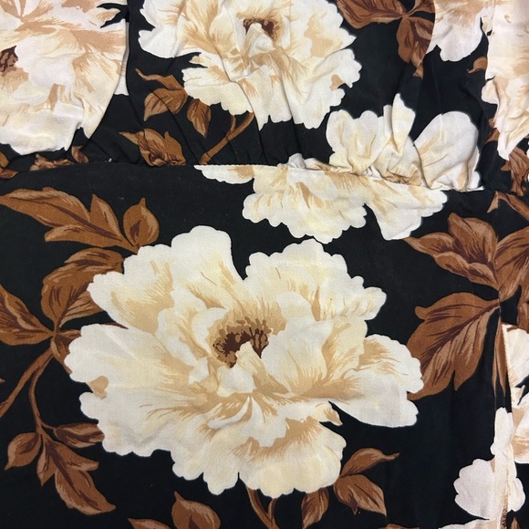 Old Navy Black & White Floral Waist-Defined Square-Neck Maxi Dress size XXL - Picture 9 of 11